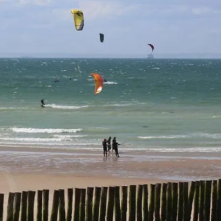 B&B - Sunset - Seafront