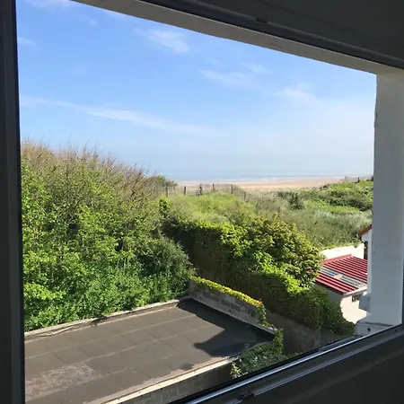 - Sunset - Seafront Bed & Breakfast Sangatte